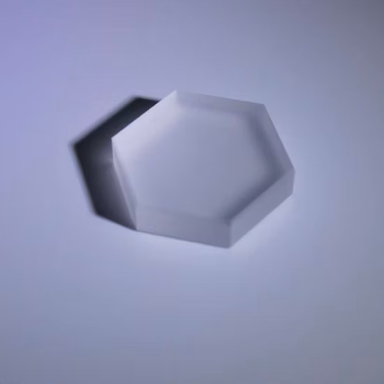 Lente de prisma de prisma hexagonal de vidrio óptico Bk7 a la venta